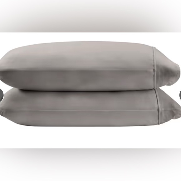 NWT TEMPUR-Breeze™ Cooling Pillow Case Set Standard